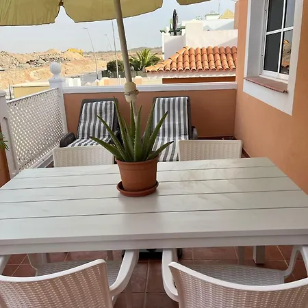 Casa Giuly * كاليتا ذي فوستي